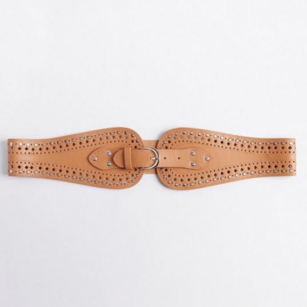 🆕 Studded Waist Belt Light Brown 4 4X 26 NWT Torrid New!